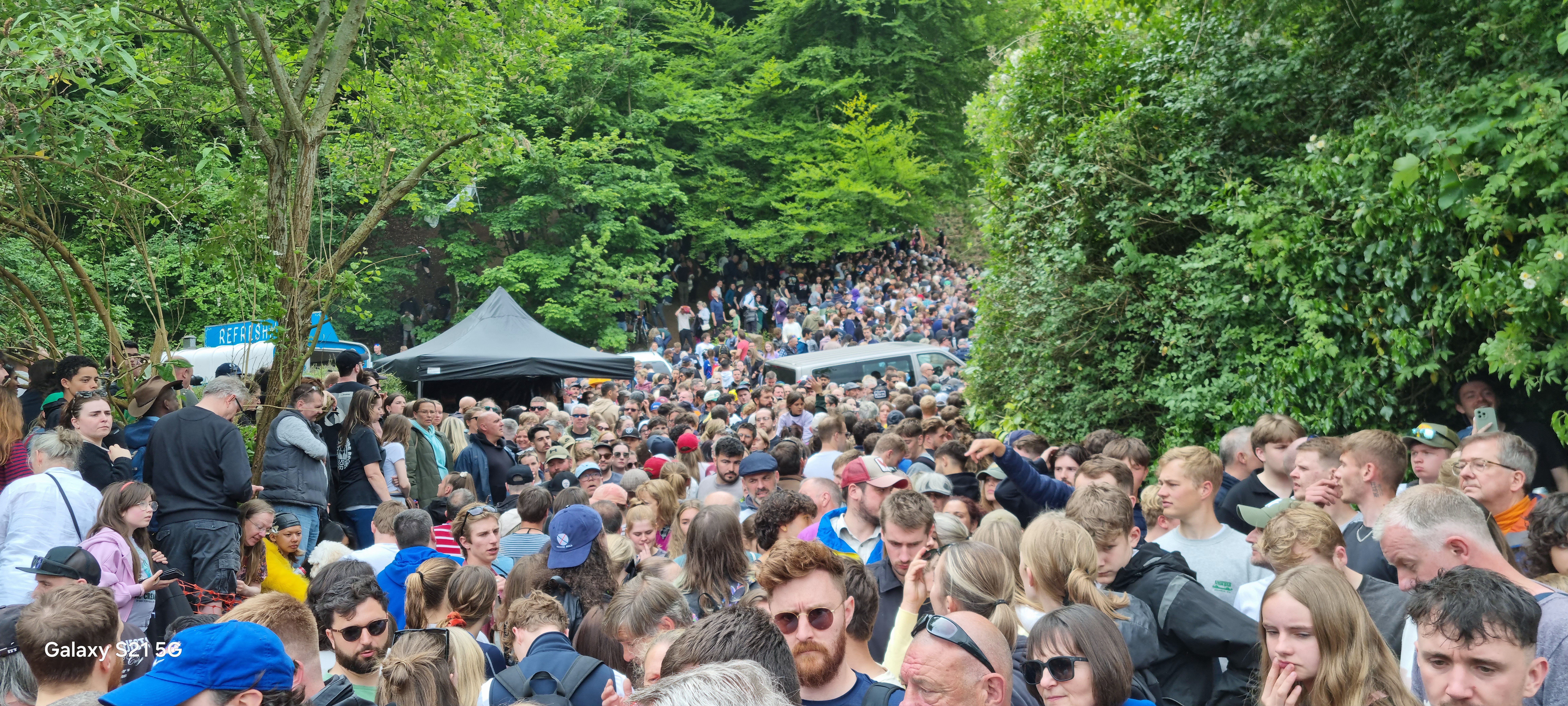 JA, sie spinnen wirklich, die&nbsp;Engländer!