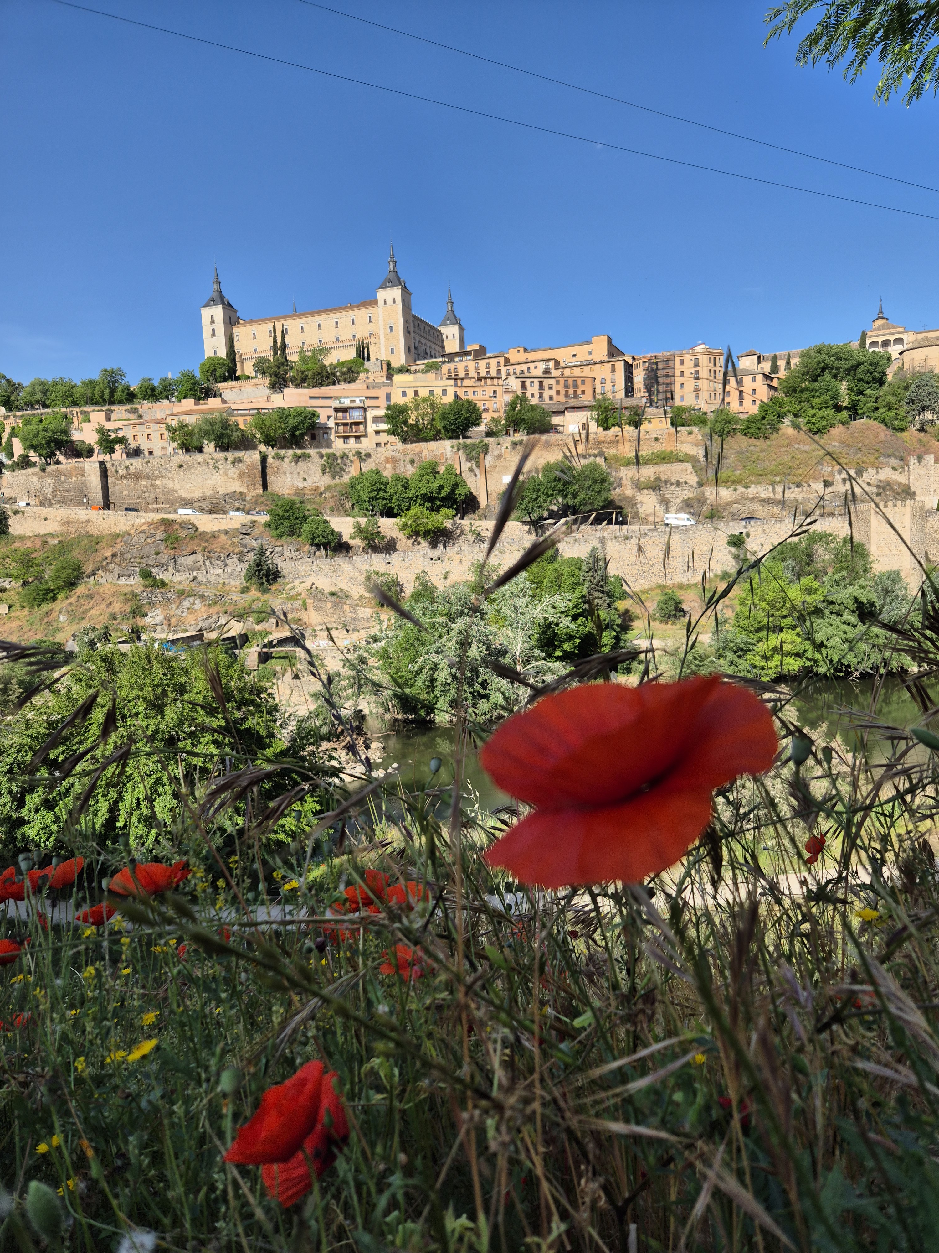 TOLEDO  in 10&nbsp;Ansichten